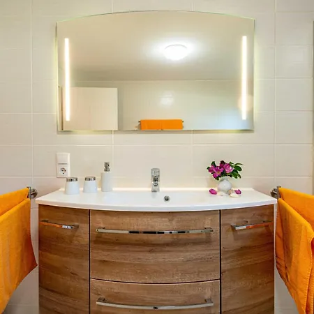 Selliner Mit Balkon Und Seeblick Apartamento Sellin (Rugen)