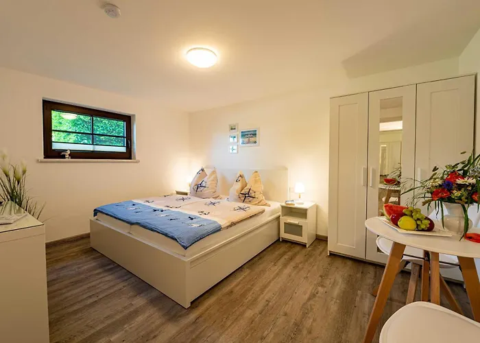 Selliner Mit Balkon Und Seeblick * Sellin (Rugen)